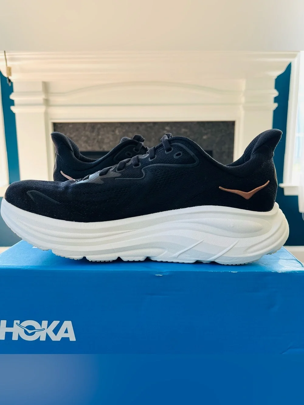 Sz 10 HOKA Clifton 10 Women's Running Shoes Black/Rose Gold 1162031/BRGL